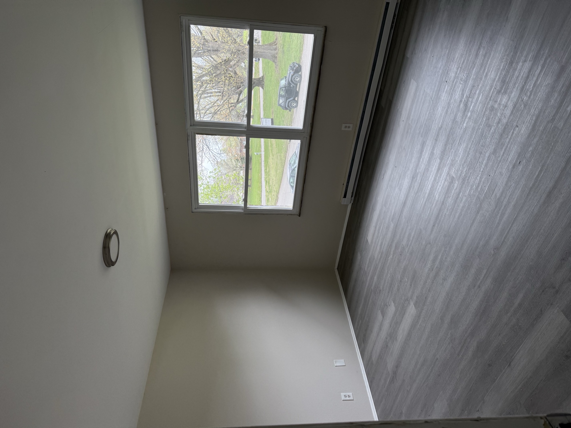 2 Bedroom at 305 N. Robinson Circle