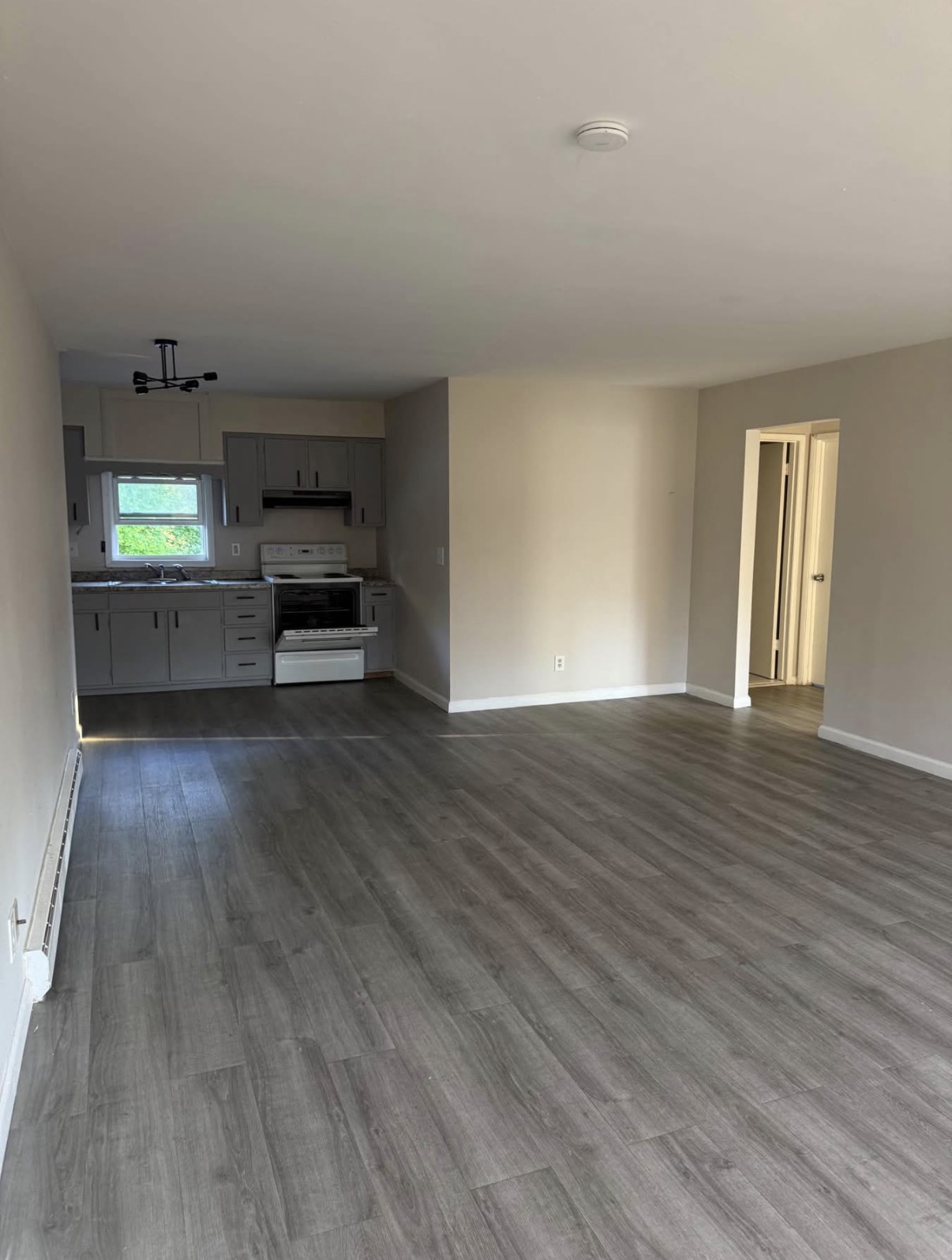 2 Bedroom at 305 N. Robinson Circle