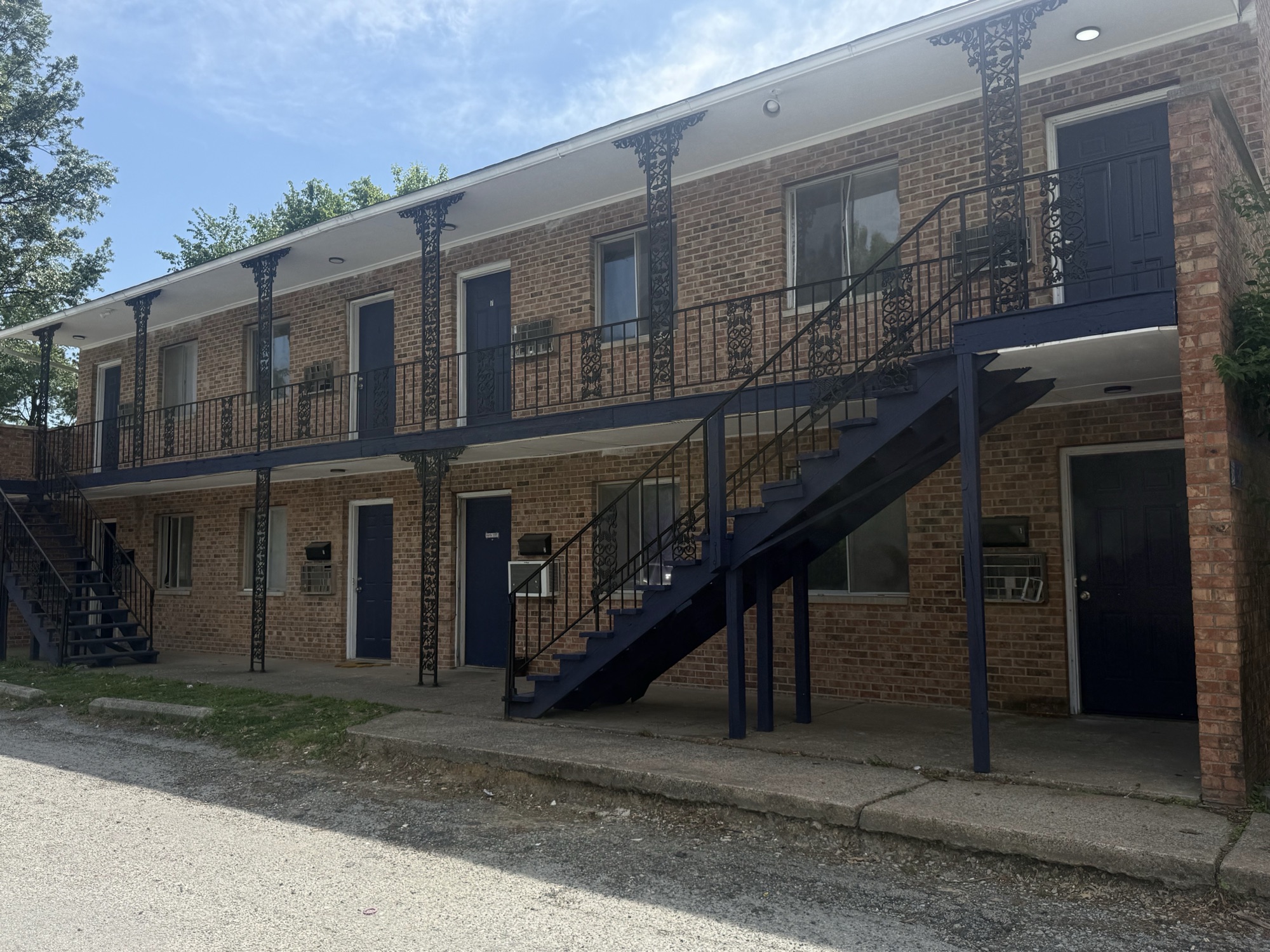 1 Bedroom at 313 E. Mill St