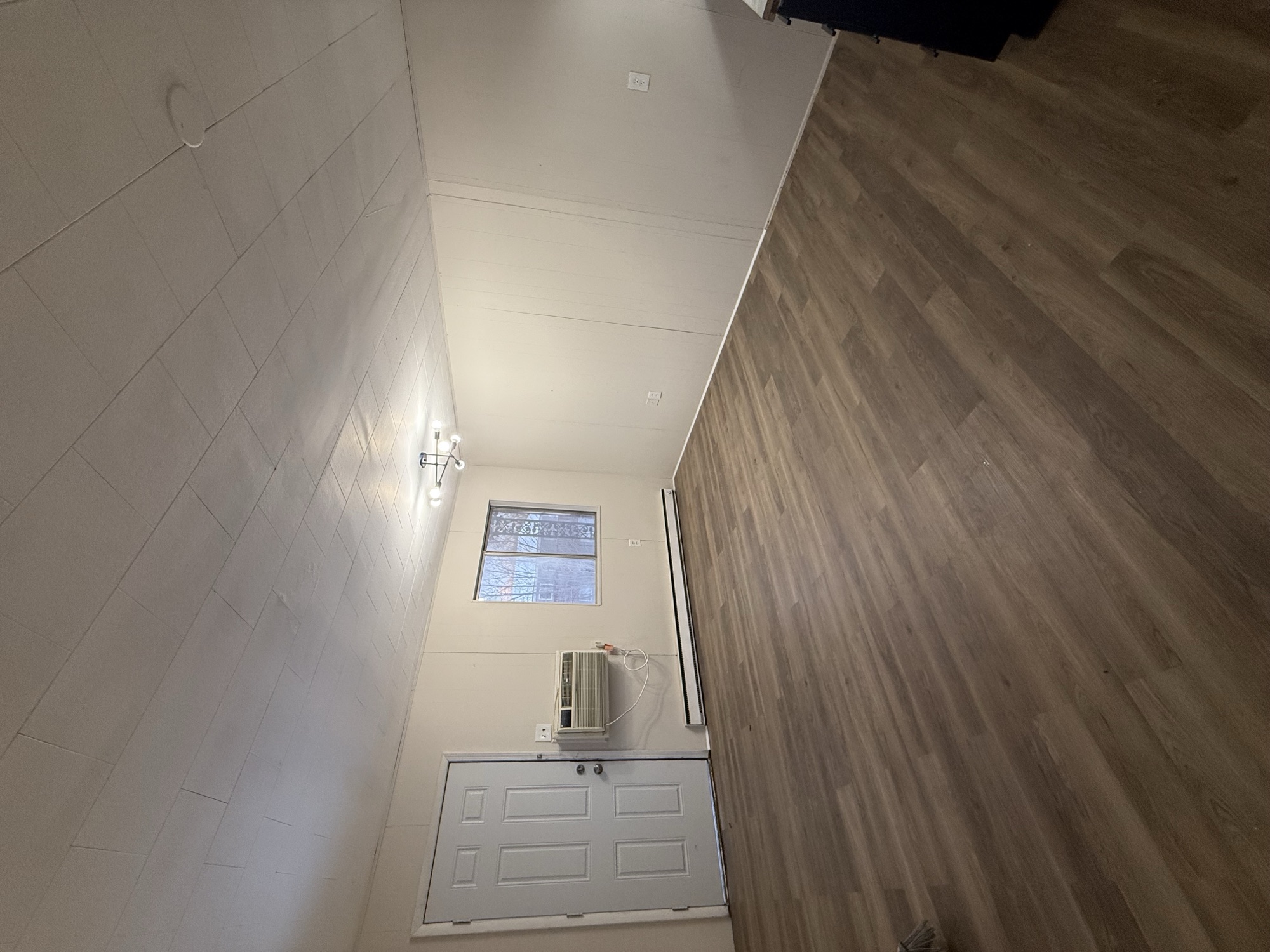 1 Bedroom at 313 E. Mill St