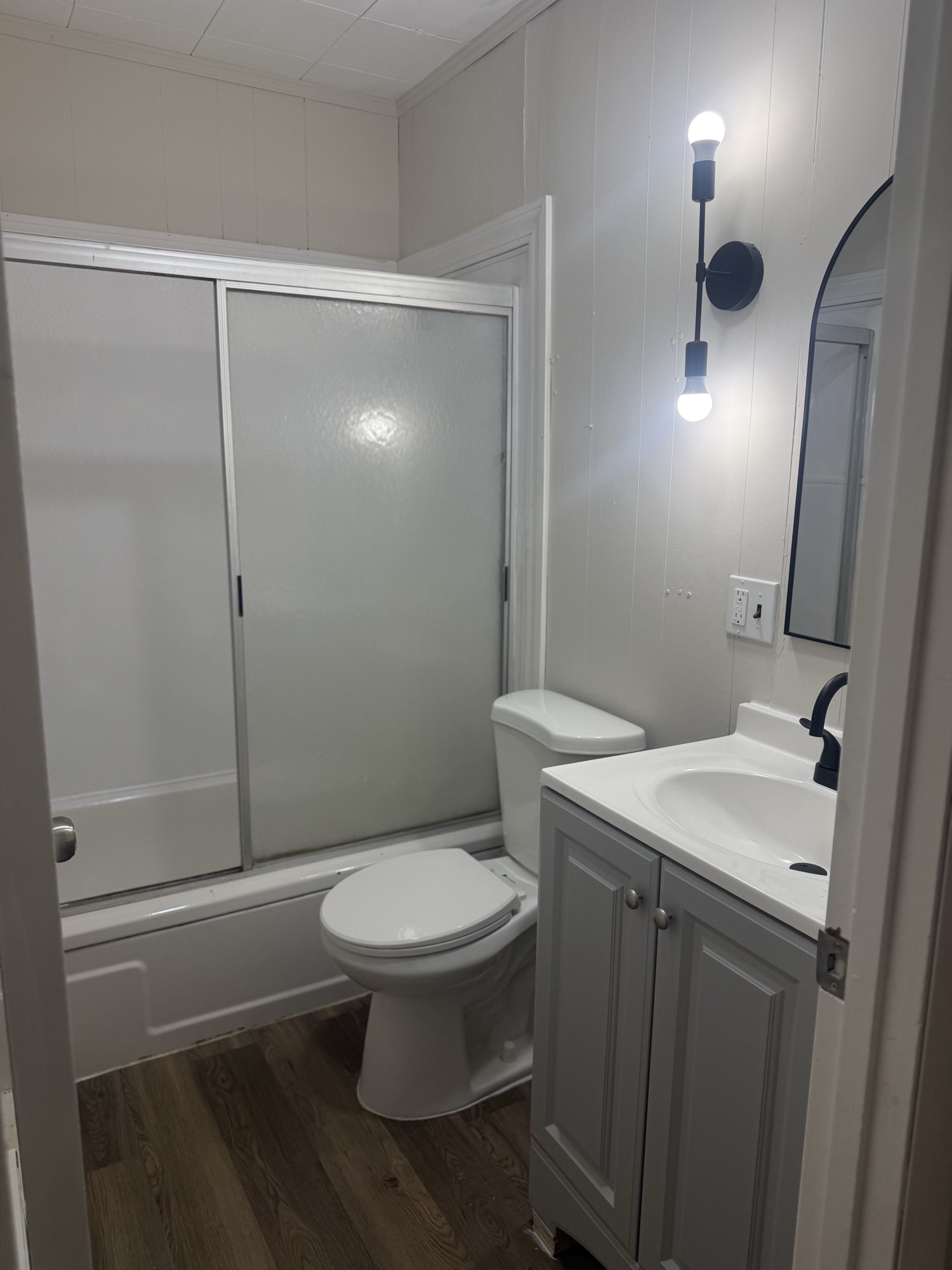 1 Bedroom at 313 E. Mill St