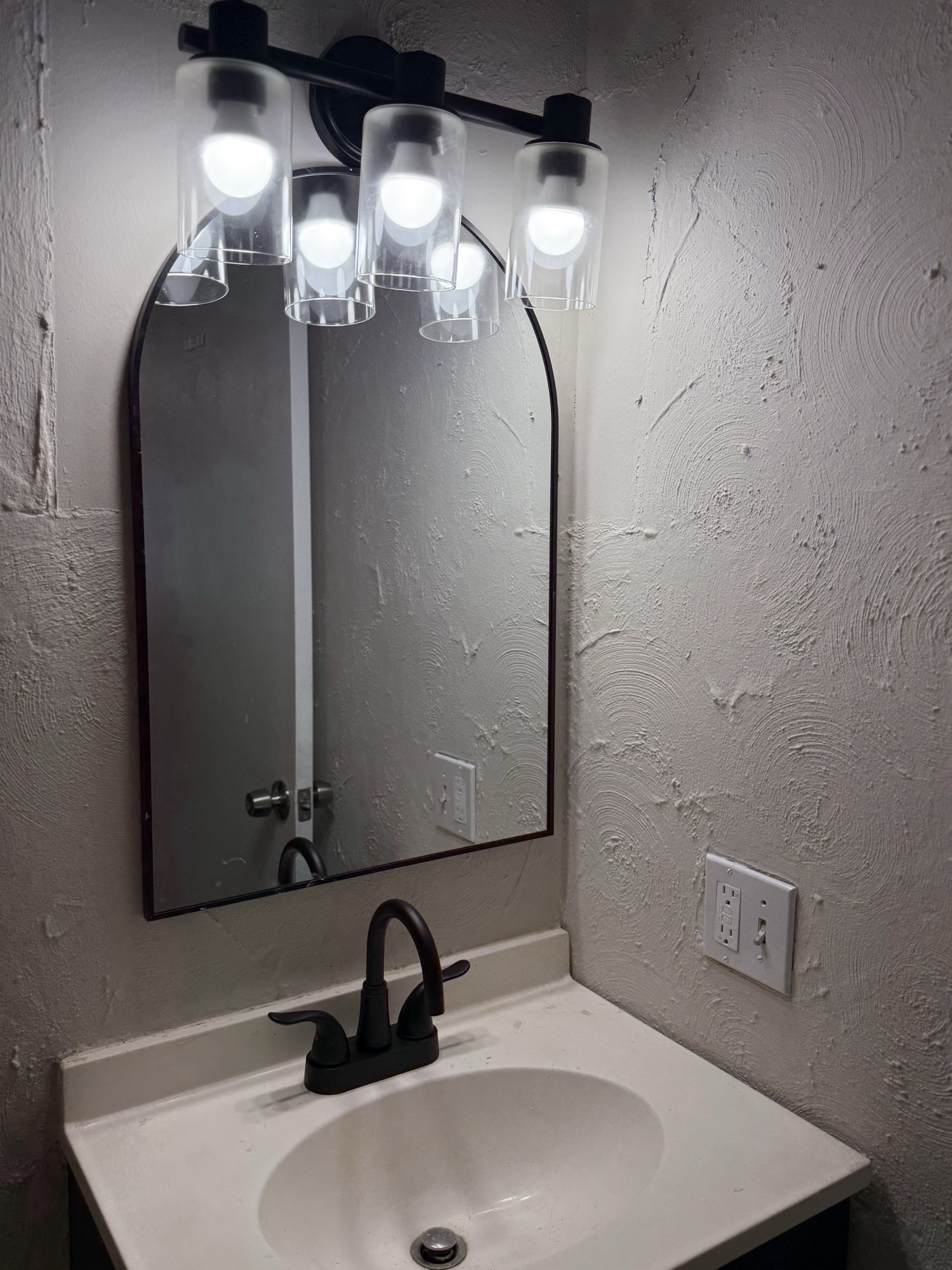 2 Bedroom at 516 S. Poplar St